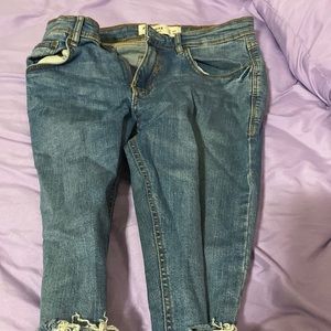 Pull and bear size 38 light wash skinny jeans